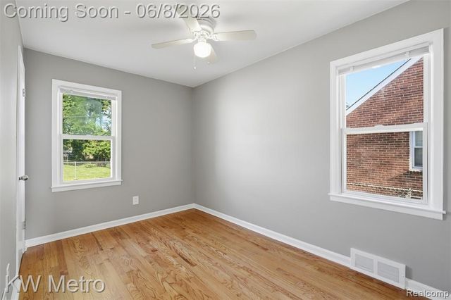 3525 Westwood Street, Dearborn, MI 48124