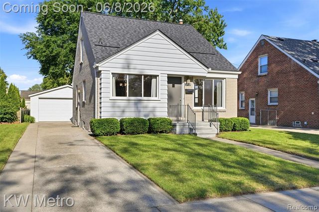 3525 Westwood Street, Dearborn, MI 48124