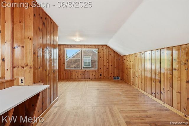3525 Westwood Street, Dearborn, MI 48124