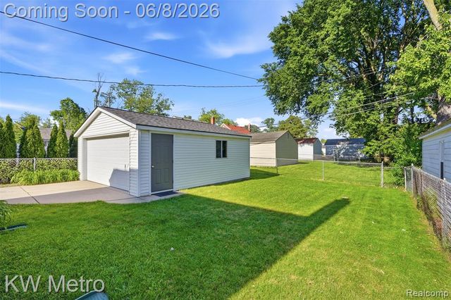 3525 Westwood Street, Dearborn, MI 48124