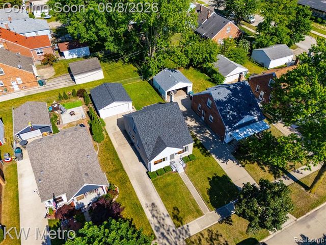 3525 Westwood Street, Dearborn, MI 48124