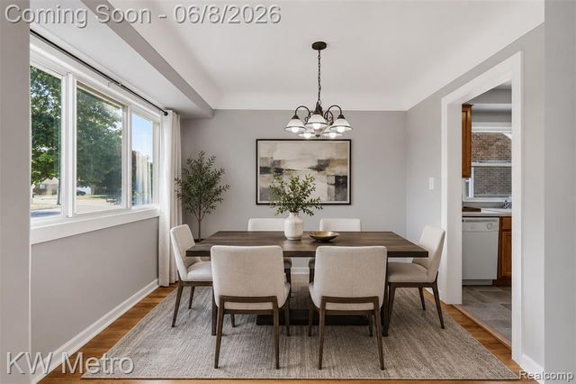 3525 Westwood Street, Dearborn, MI 48124