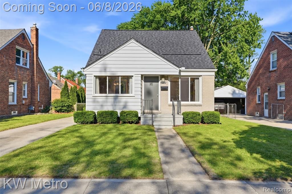 3525 Westwood Street, Dearborn, MI 48124