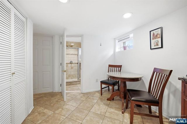 13-33 George Street, Fair Lawn, NJ 07410