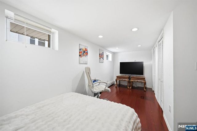 13-33 George Street, Fair Lawn, NJ 07410