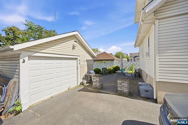 13-33 George Street, Fair Lawn, NJ 07410