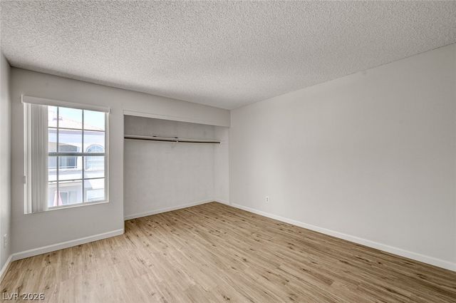 3150 Soft Breezes Drive 2053, Las Vegas, NV 89128