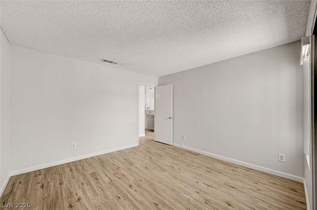 3150 Soft Breezes Drive 2053, Las Vegas, NV 89128