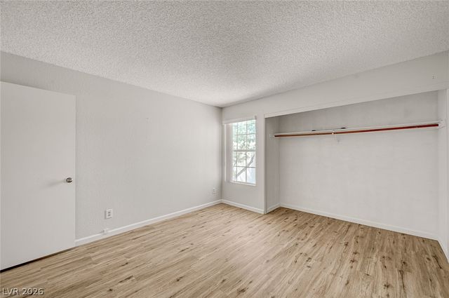 3150 Soft Breezes Drive 2053, Las Vegas, NV 89128