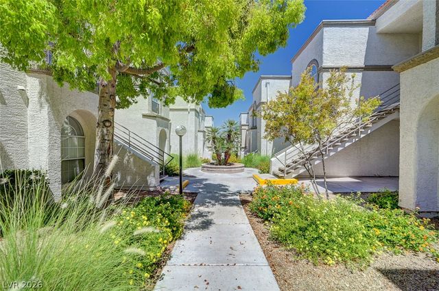 3150 Soft Breezes Drive 2053, Las Vegas, NV 89128