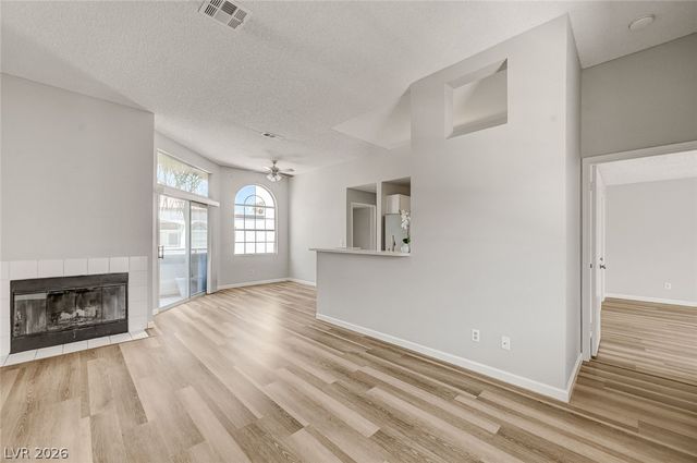 3150 Soft Breezes Drive 2053, Las Vegas, NV 89128