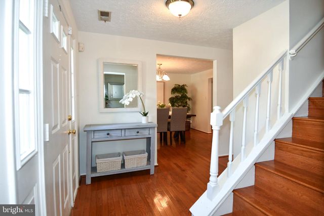 13985 CABELLS MILL DR, Centreville, VA 20120