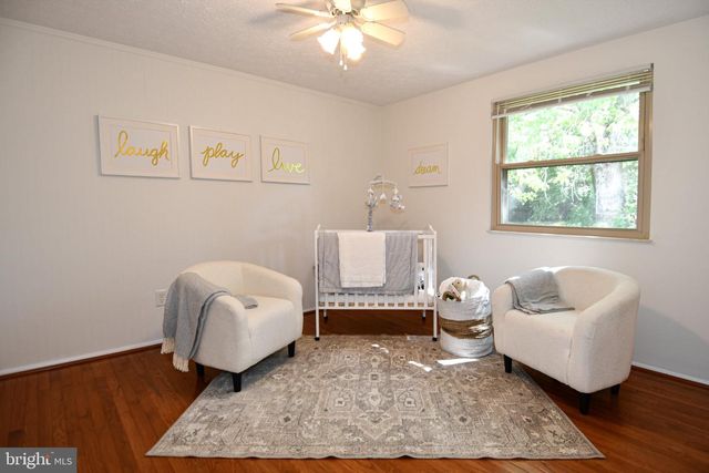 13985 CABELLS MILL DR, Centreville, VA 20120