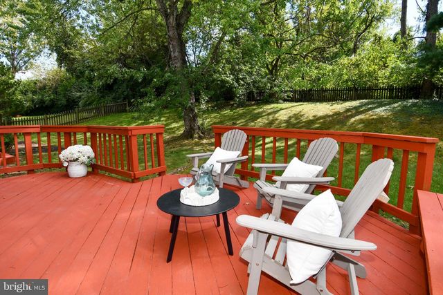 13985 CABELLS MILL DR, Centreville, VA 20120