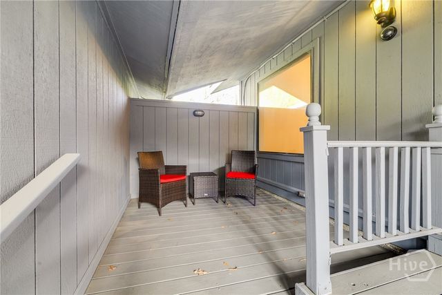 122 Smith Avenue, Savannah, GA 31408