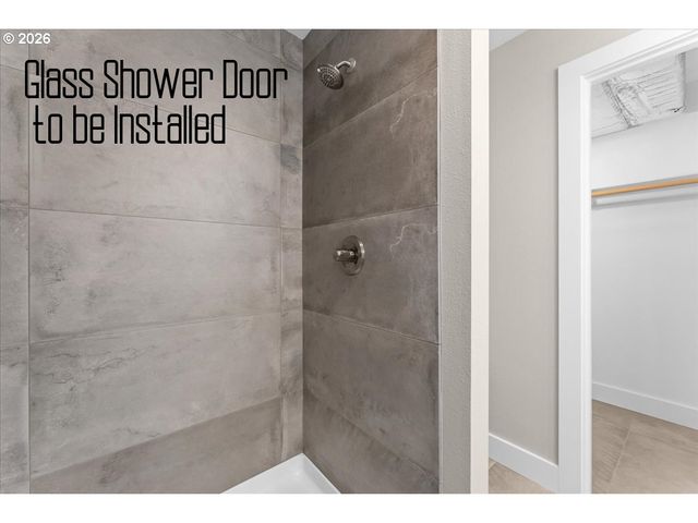 9822 Sw 34th Pl, Portland, OR 97219