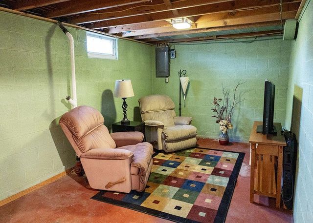 544 Leonard STREET N, West Salem, WI 54669