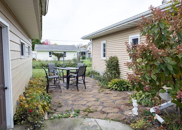 544 Leonard STREET N, West Salem, WI 54669