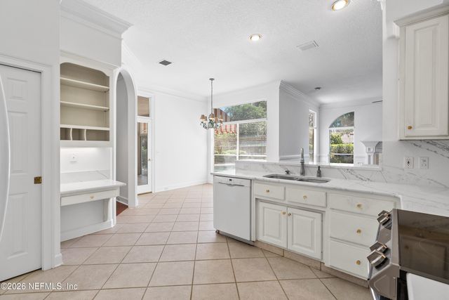 4456 BREAKWATER ROW W, Jacksonville, FL 32225