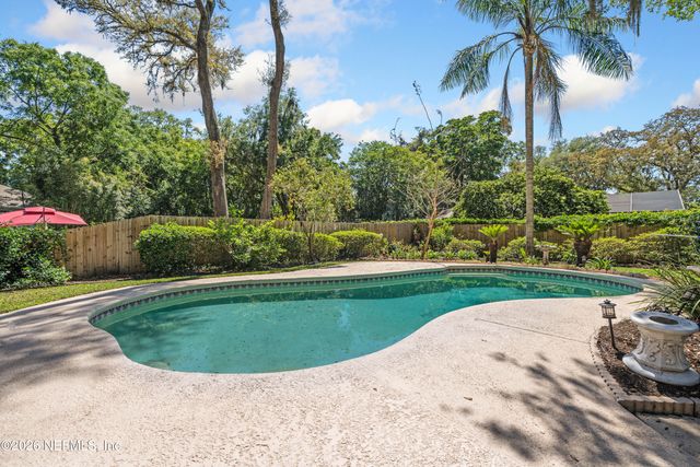 4456 BREAKWATER ROW W, Jacksonville, FL 32225