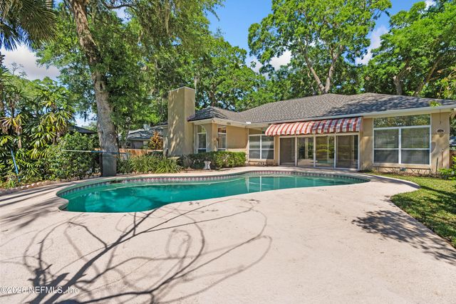 4456 BREAKWATER ROW W, Jacksonville, FL 32225