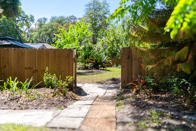 4456 BREAKWATER ROW W, Jacksonville, FL 32225