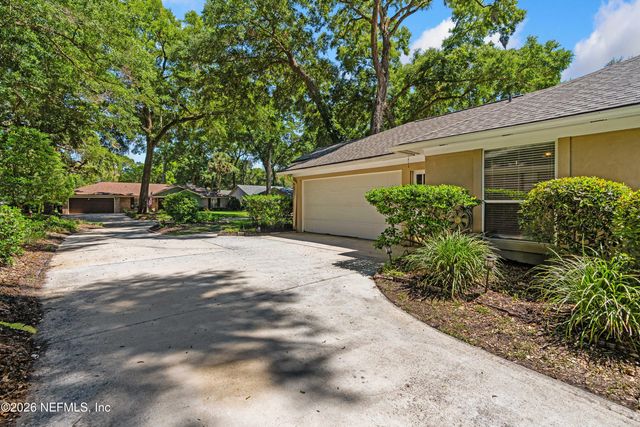 4456 BREAKWATER ROW W, Jacksonville, FL 32225