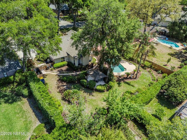 4456 BREAKWATER ROW W, Jacksonville, FL 32225