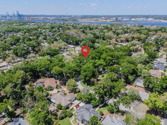 4456 BREAKWATER ROW W, Jacksonville, FL 32225