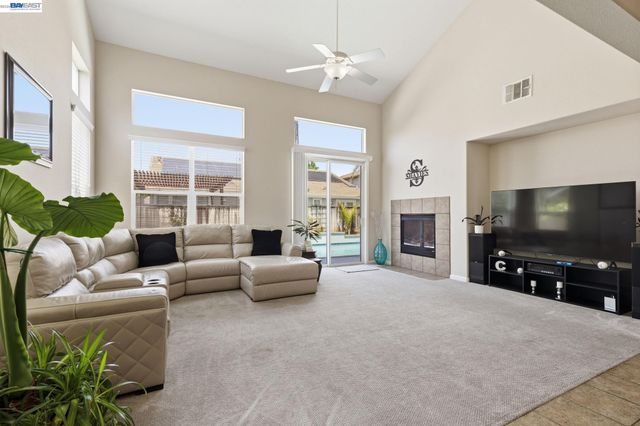 6845 New Melones Cir, Discovery Bay, CA 94505