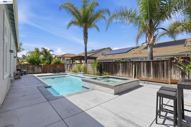6845 New Melones Cir, Discovery Bay, CA 94505