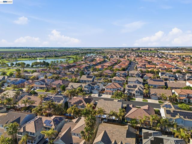 6845 New Melones Cir, Discovery Bay, CA 94505