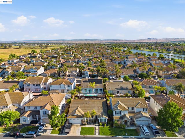 6845 New Melones Cir, Discovery Bay, CA 94505