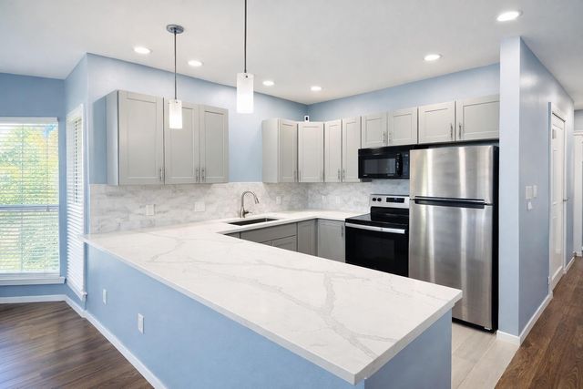 808 W 29th ST 206, Austin, TX 78705