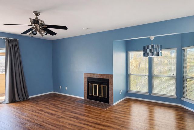 808 W 29th ST 206, Austin, TX 78705