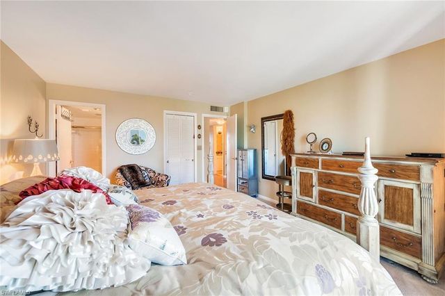 3500 Gulf Shore BLVD N # 505, Naples, FL 34103