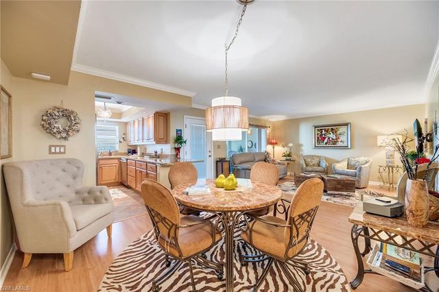 3500 Gulf Shore BLVD N # 505, Naples, FL 34103