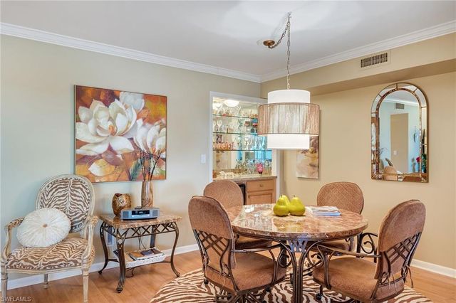 3500 Gulf Shore BLVD N # 505, Naples, FL 34103