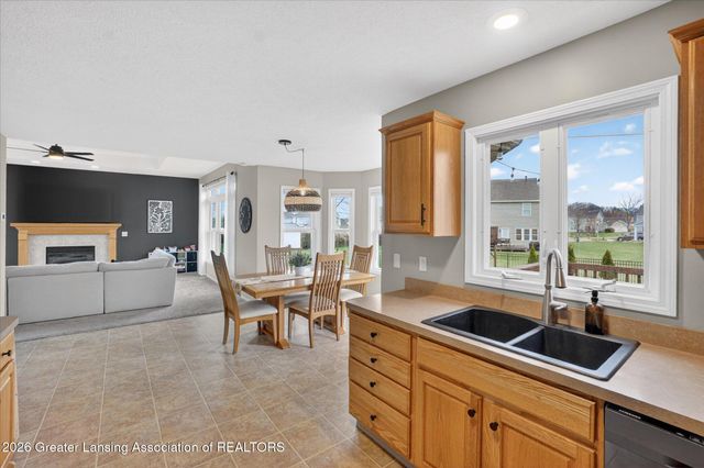 1796 Hollowbrook Drive, Holt, MI 48842