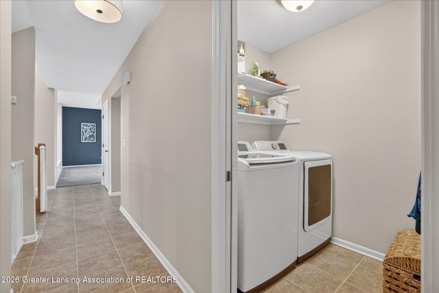 1796 Hollowbrook Drive, Holt, MI 48842