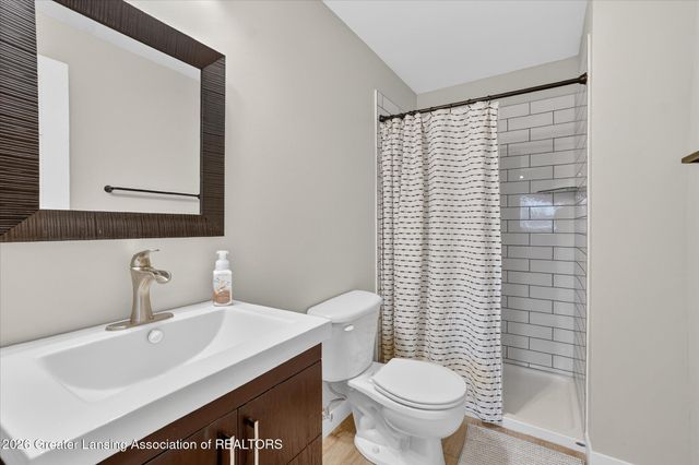 1796 Hollowbrook Drive, Holt, MI 48842