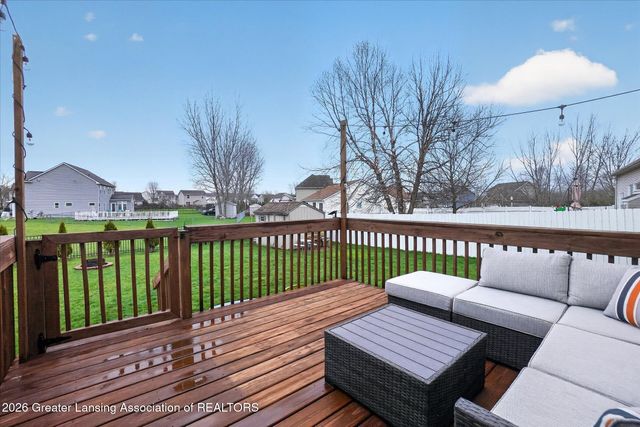 1796 Hollowbrook Drive, Holt, MI 48842