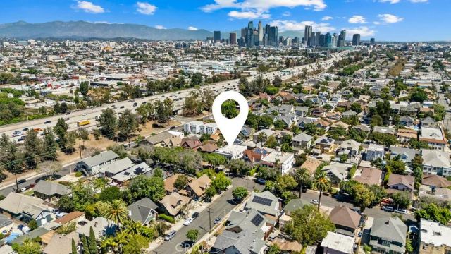 2220 Raymond, Los Angeles, CA 90007