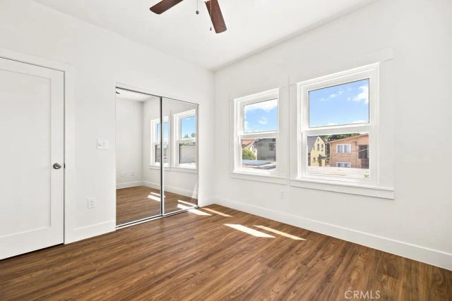 2220 Raymond, Los Angeles, CA 90007