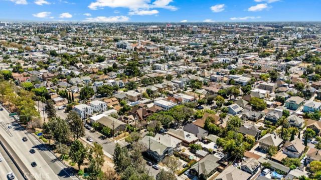 2220 Raymond, Los Angeles, CA 90007