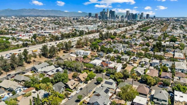 2220 Raymond, Los Angeles, CA 90007