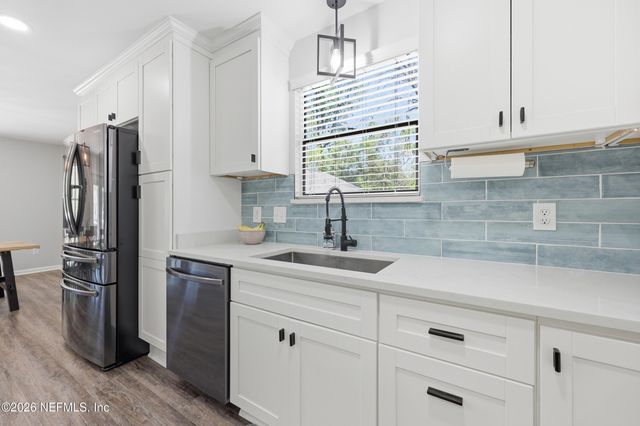 2822 HILSDALE HARBOR Way, Jacksonville, FL 32216