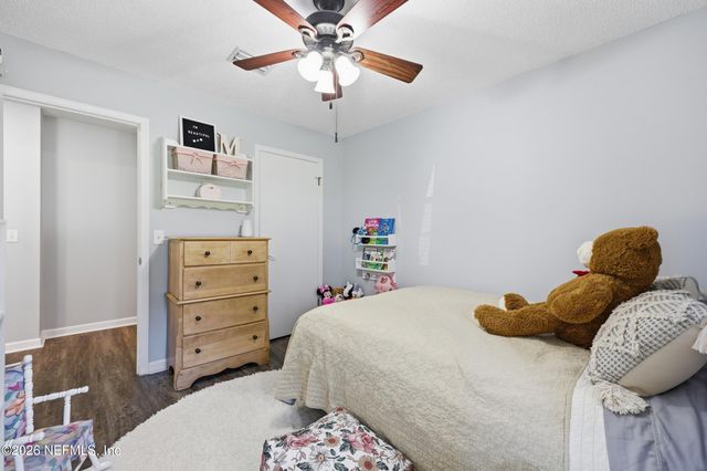 2822 HILSDALE HARBOR Way, Jacksonville, FL 32216