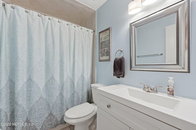 2822 HILSDALE HARBOR Way, Jacksonville, FL 32216