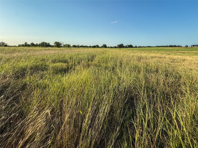 300 County Road 1475, Alvord, TX 76225